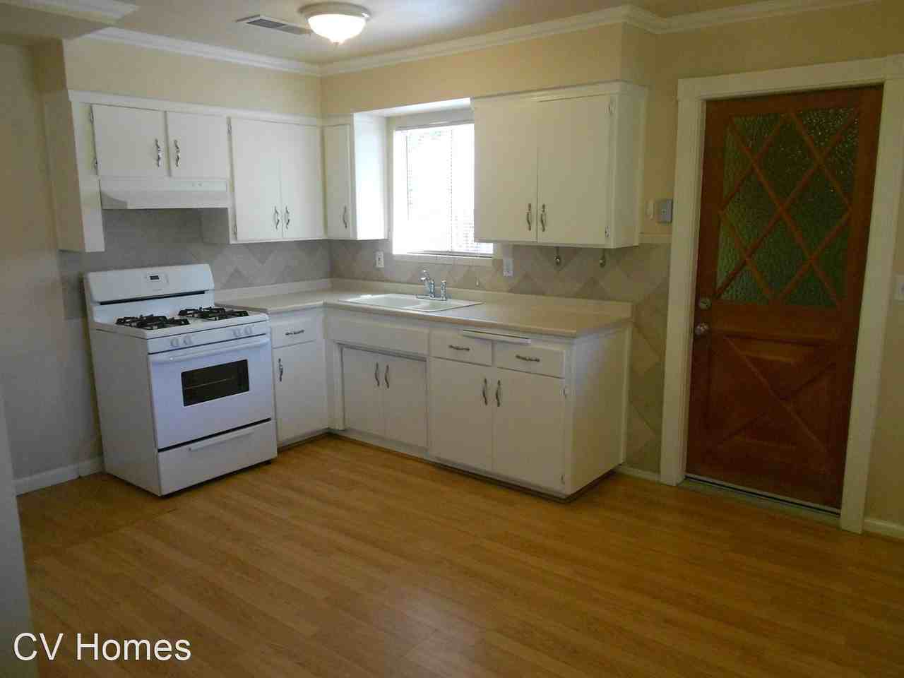 811 Roosevelt St - Photo 3 of 11