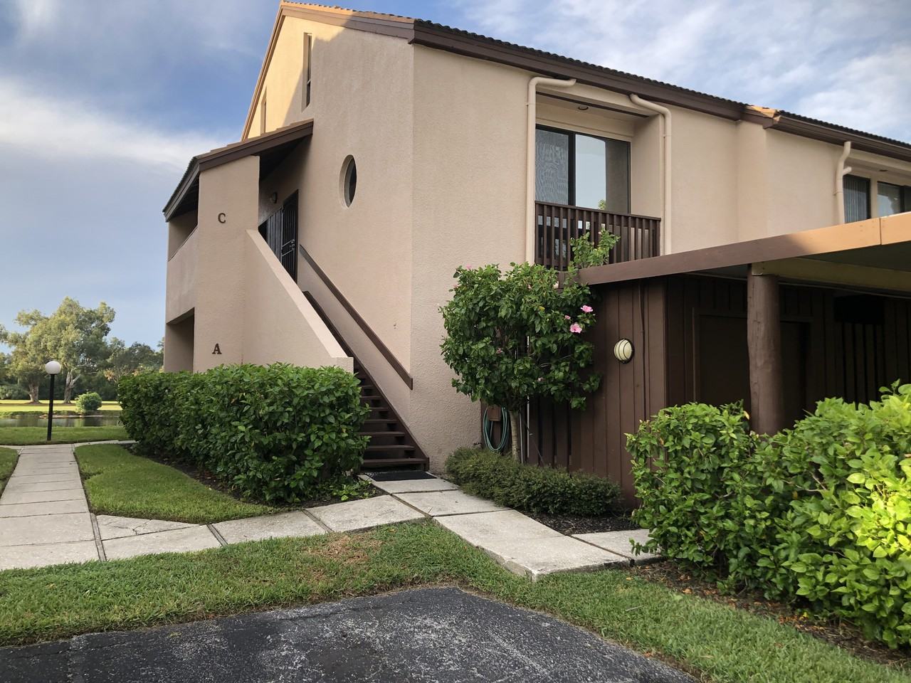 1326 Pelican Creek Xing - Photo 2 of 23