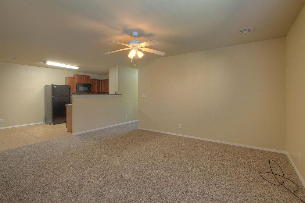 5712 N 34th St - Photo 2 of 21