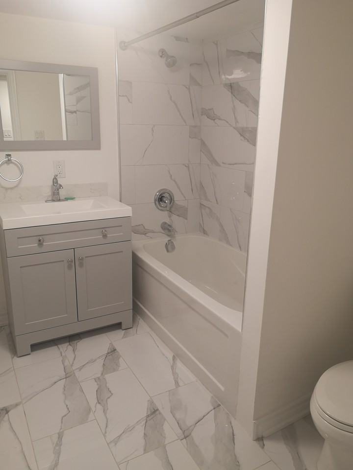 East 44th - Photo 3 of 9