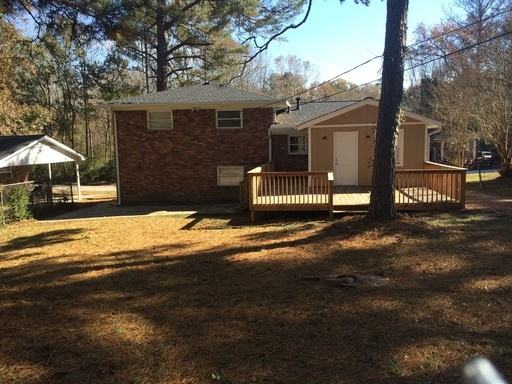 2833 Fairlane Dr SE - Photo 2 of 14