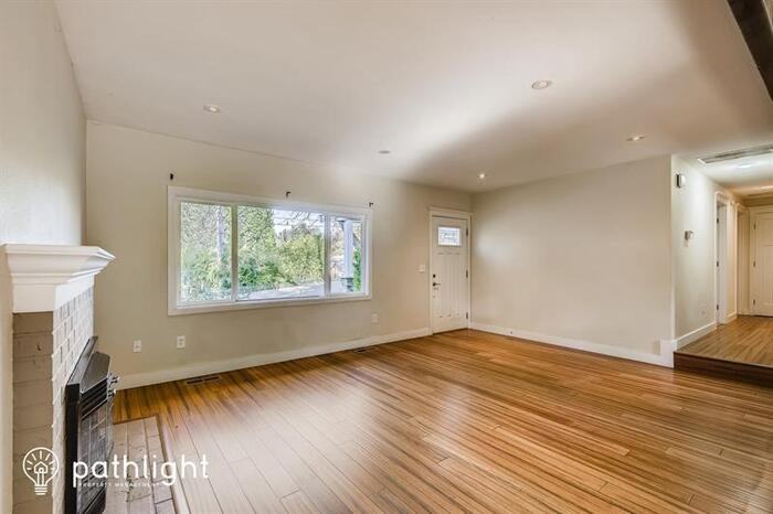 6905 Ne 158th St - Photo 3 of 17