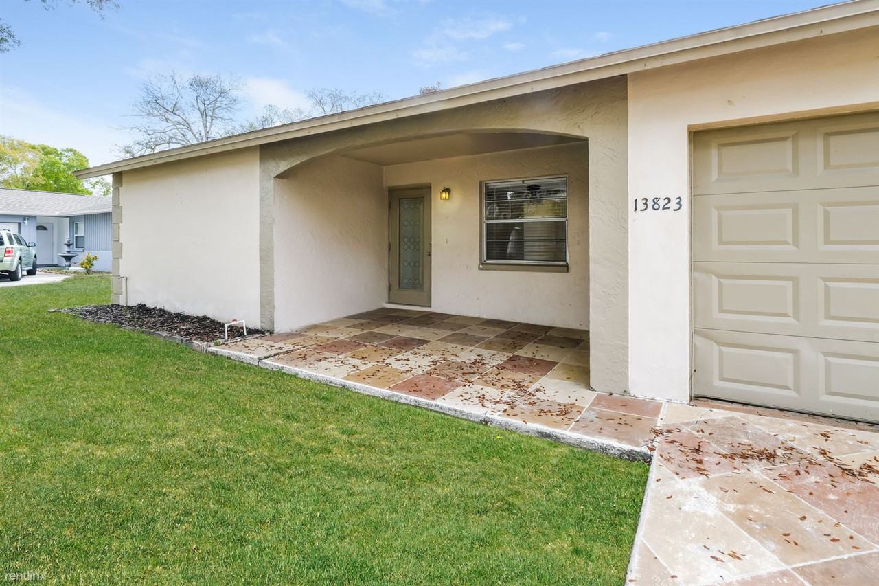 13823 Pathfinder Dr - Photo 2 of 19