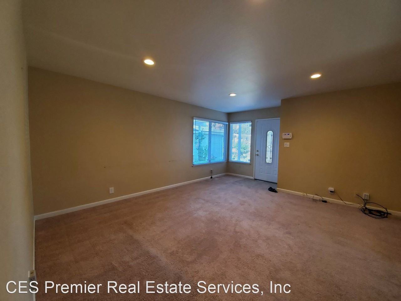 1475 Mariposa St - Photo 2 of 14