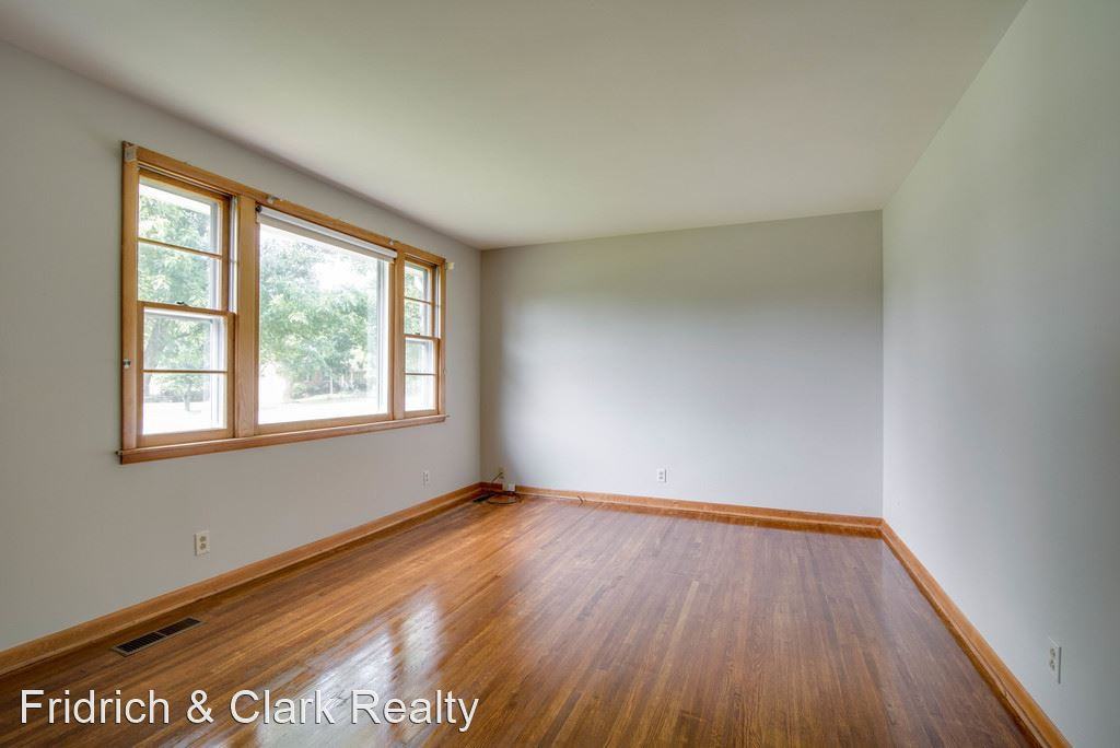 8312 Luree Ln - Photo 3 of 22