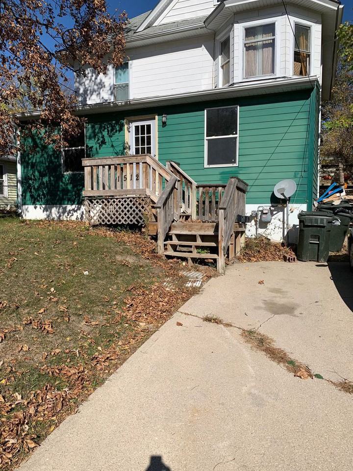 1512 and 1512 1/2 8th Ave South Apartments in Fort Dodge, IA 50501 Zumper