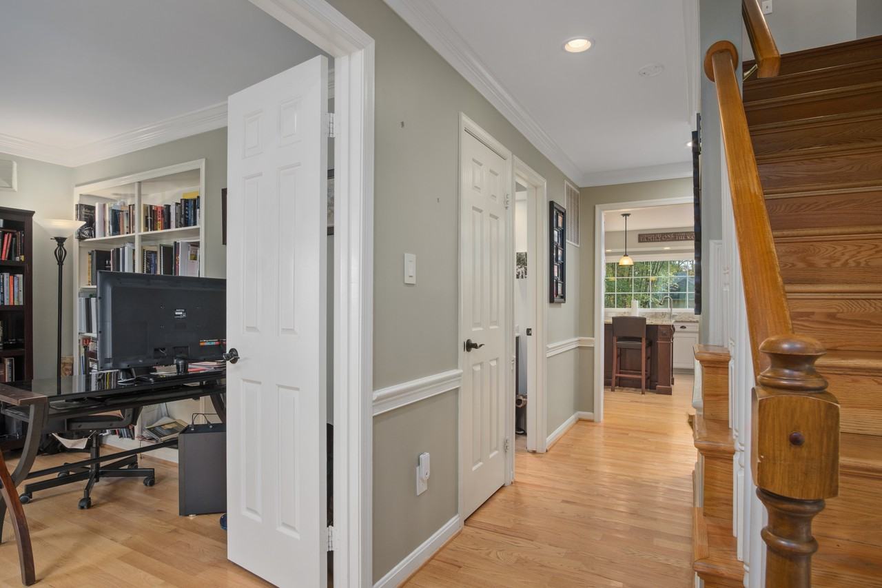 11603 Auburn Grove Ct - Photo 3 of 50