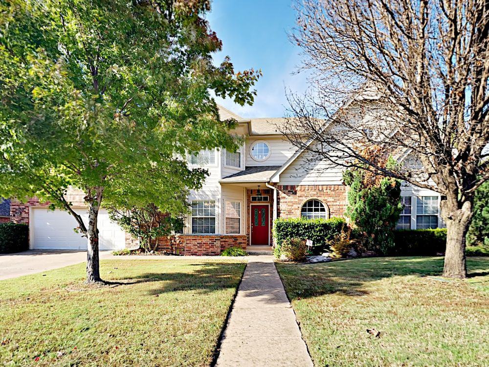 1436 W Plymouth St - Photo 2 of 46