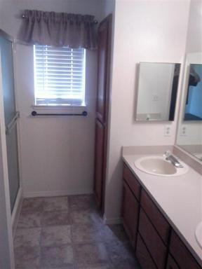 3053 Seminole Dr - Photo 2 of 11