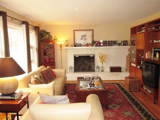 5026 Allison Ave - Photo 2 of 13