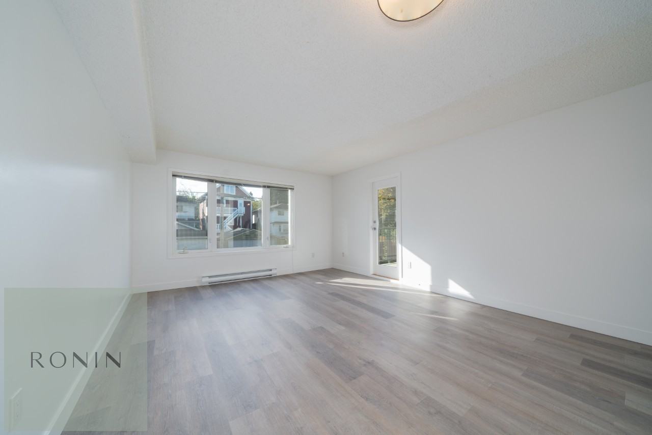 1040 East Broadway ##310 - Photo 3 of 15