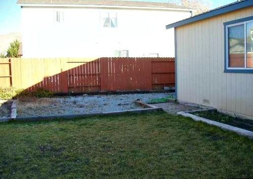 17327 Bear Lake Dr - Photo 2 of 11