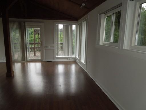 11975 Rolling Hills Ln - Photo 2 of 12