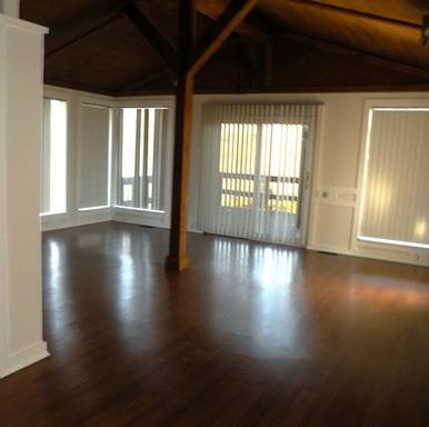 11975 Rolling Hills Ln - Photo 3 of 12