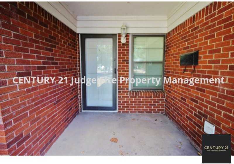 420 Lakeside Dr - Photo 3 of 10