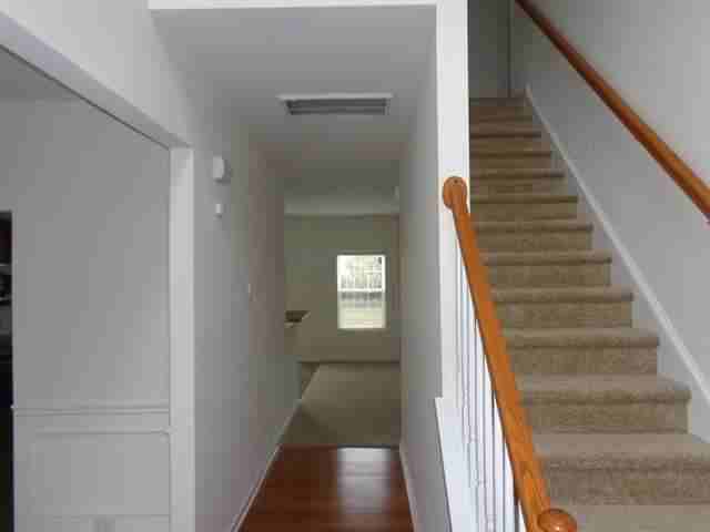 6229 Shelley Ave - Photo 2 of 15