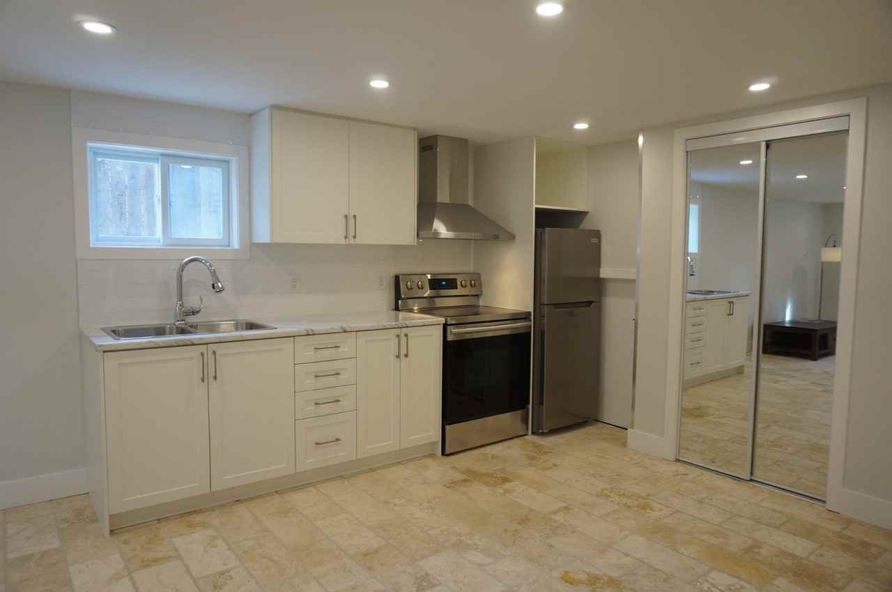 2208 Felina Court - Photo 2 of 10