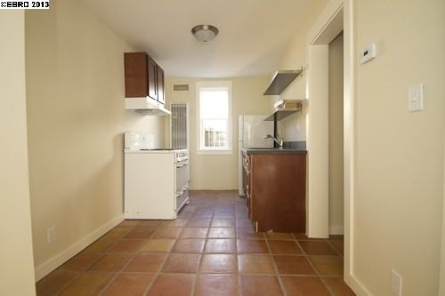 1530 Prince St - Photo 3 of 10