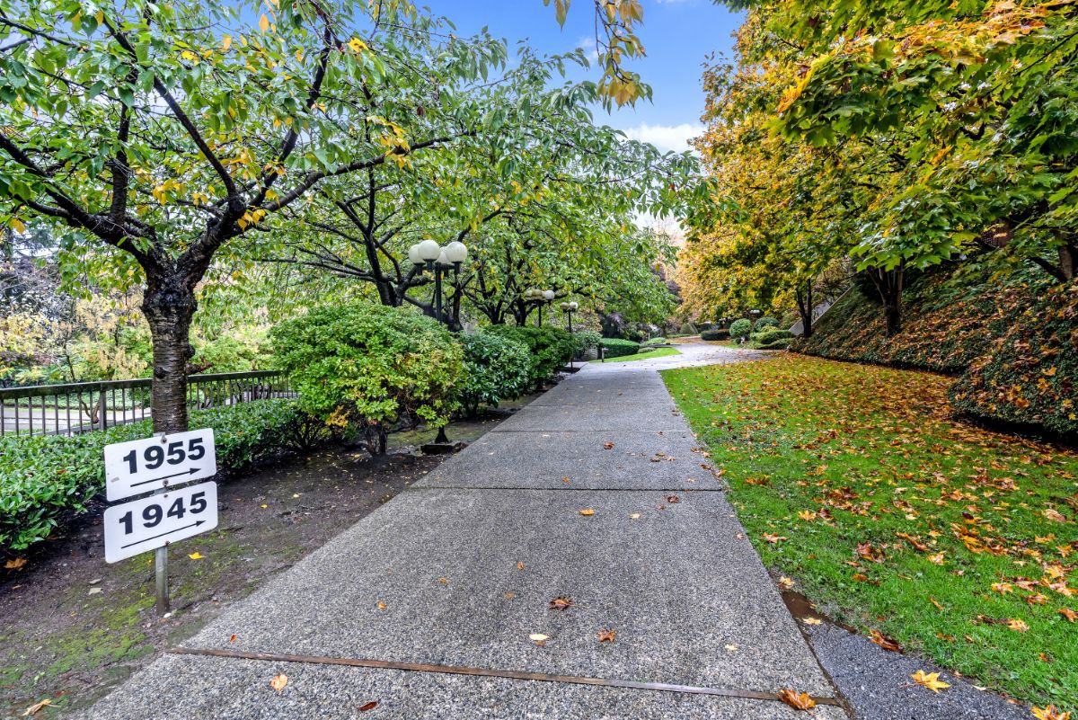 1955 Woodway Place 214, Burnaby, BC V5B 4S5 2 Bedroom Apartment for Rent PadMapper