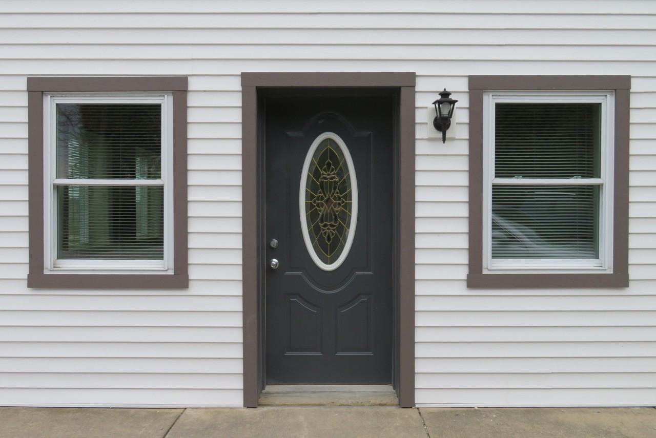 9590 N 300 E - Photo 2 of 7