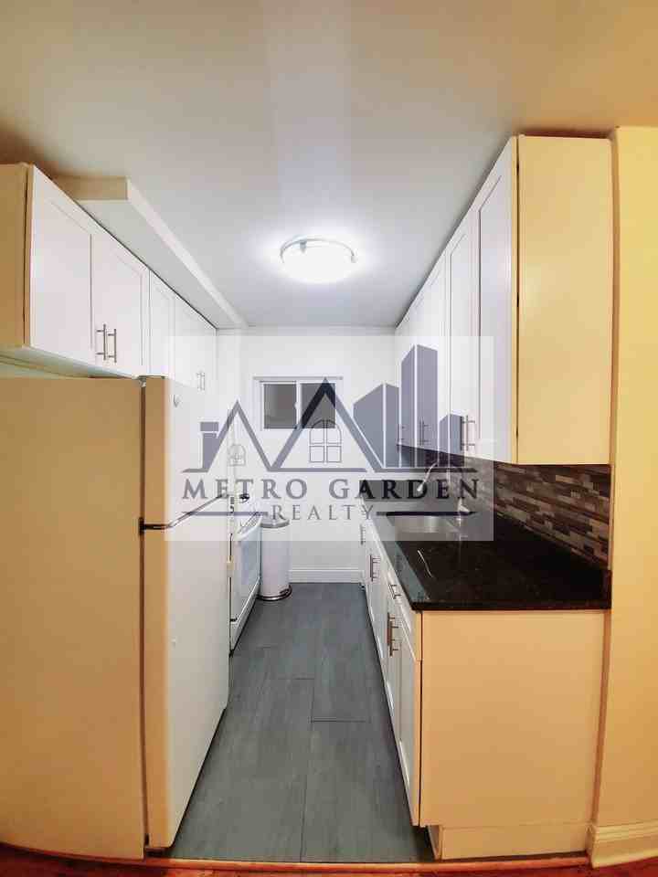 117-10 Curzon Road #1 - Photo 5 of 19