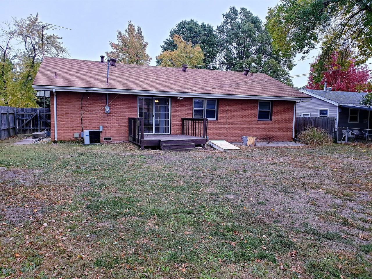 8025 E Indianapolis St - Photo 2 of 14