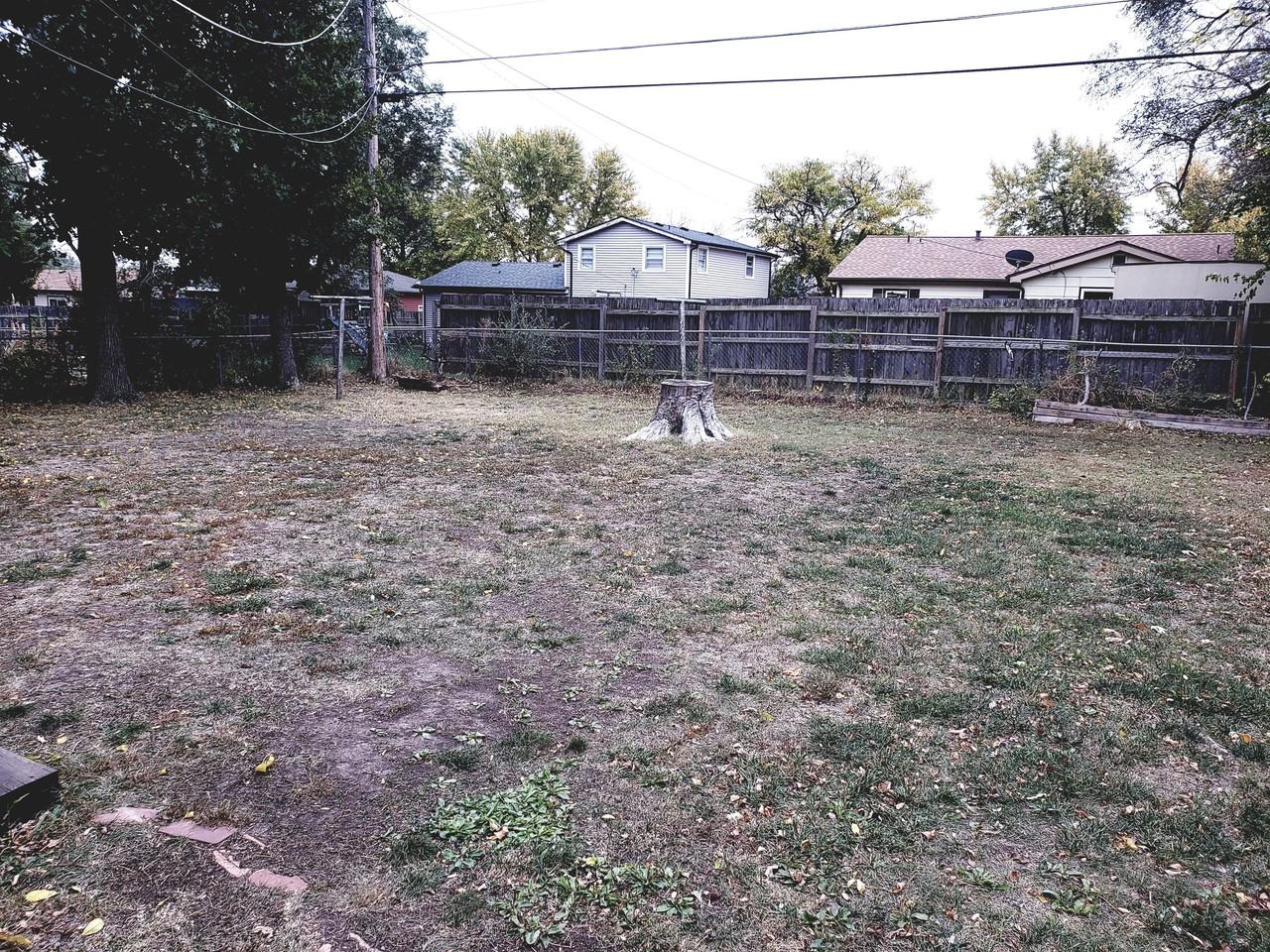 8025 E Indianapolis St - Photo 3 of 14