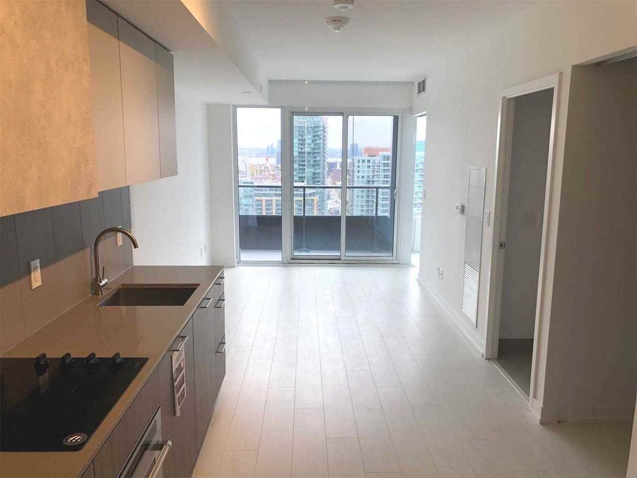 19 Western Battery Road #2816