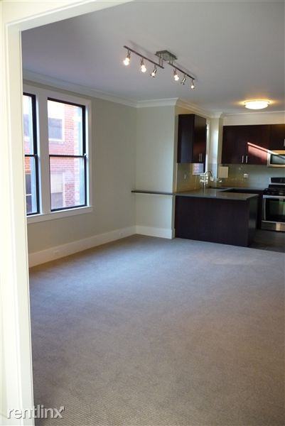 Lincoln Arms Apartments - Photo 3 of 8