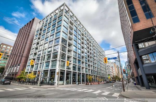 39 Brant Street #0724