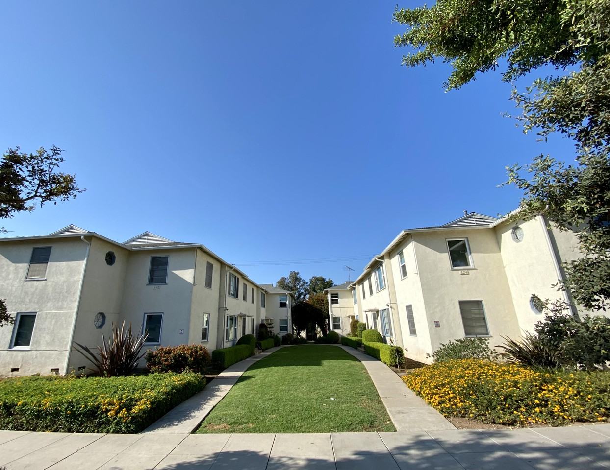 Lincoln Blvd- North of Montana - Photo 2 of 8