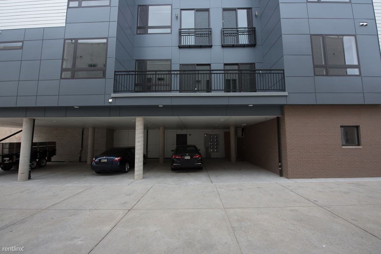 907 Leland St #3A - Photo 3 of 25