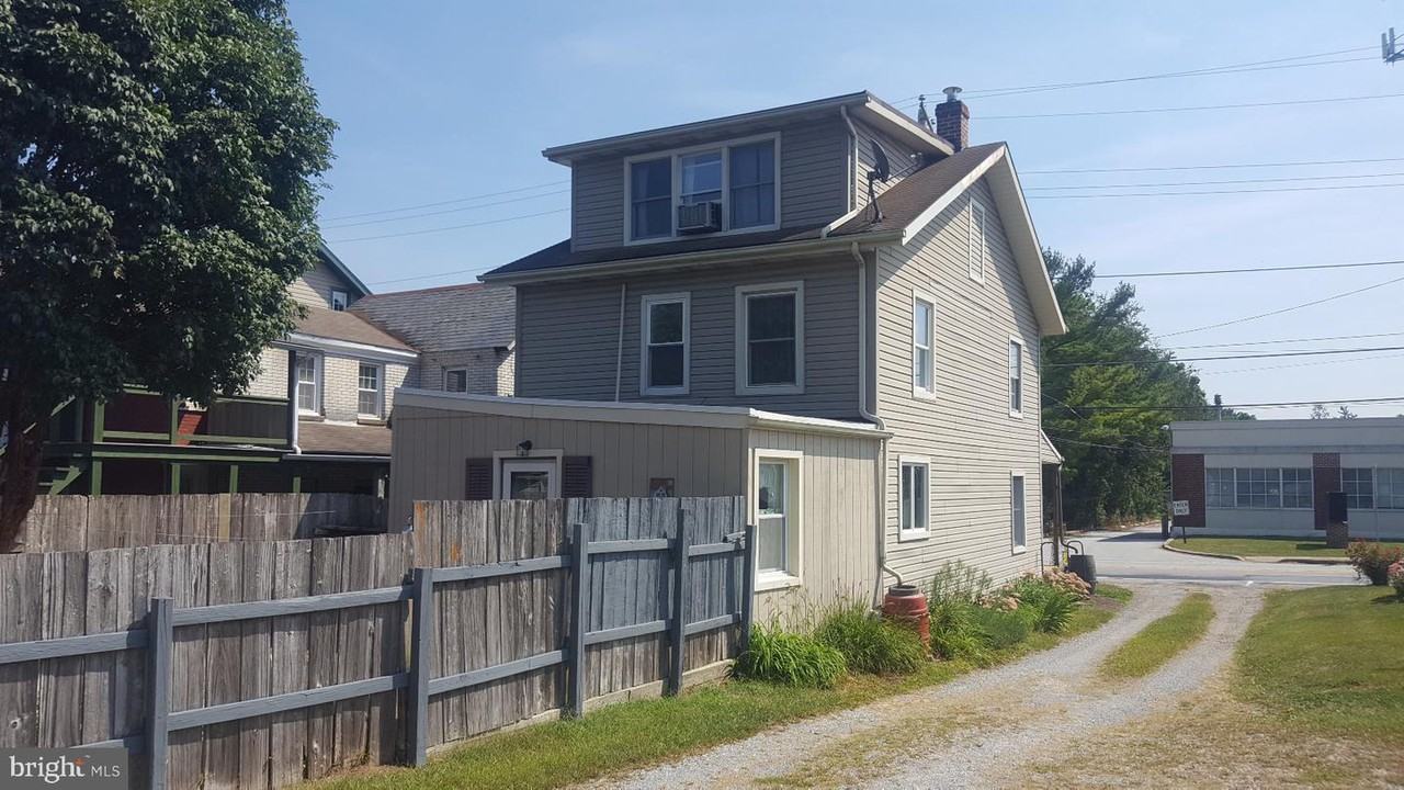 3148 Limestone Rd - Photo 3 of 15