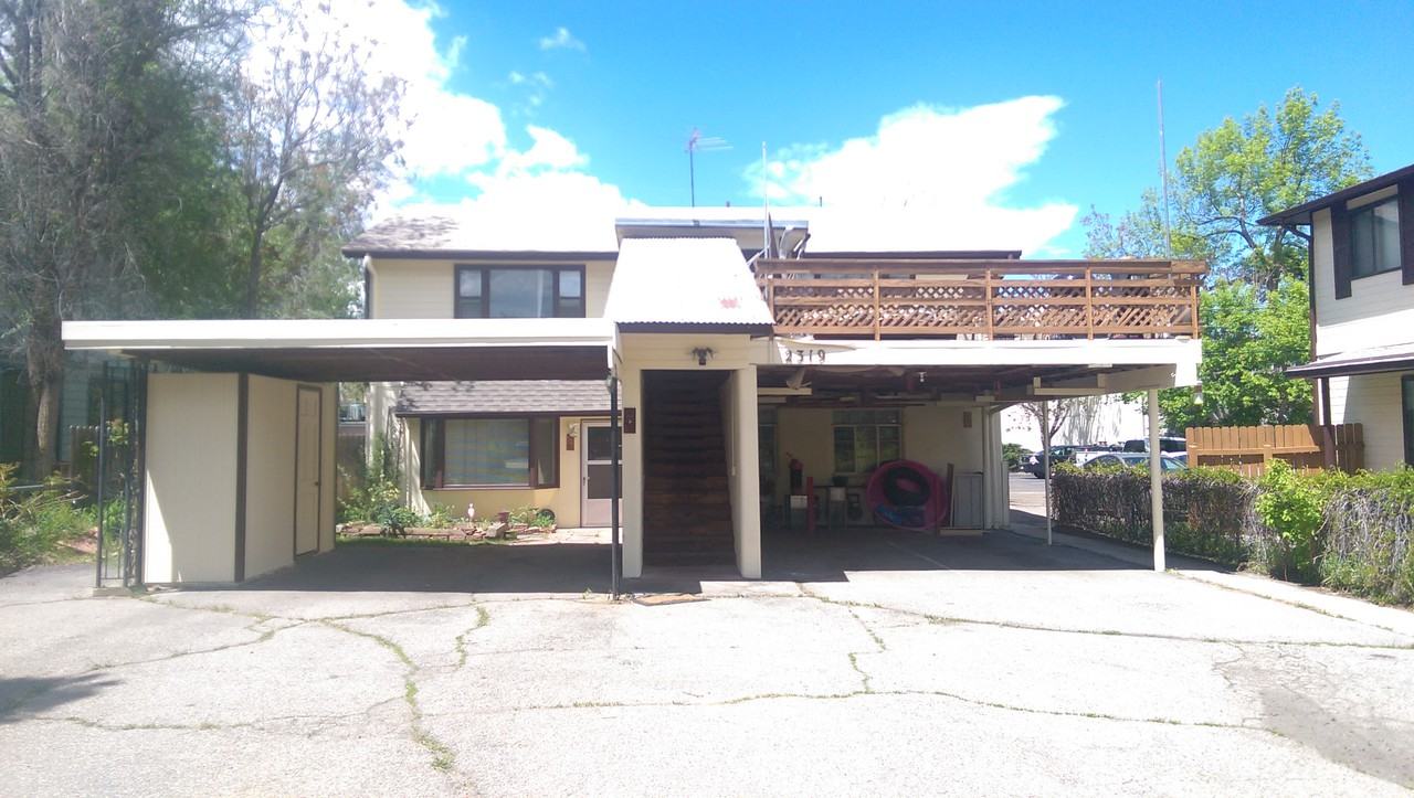 2319 Walnut St - Photo 2 of 2