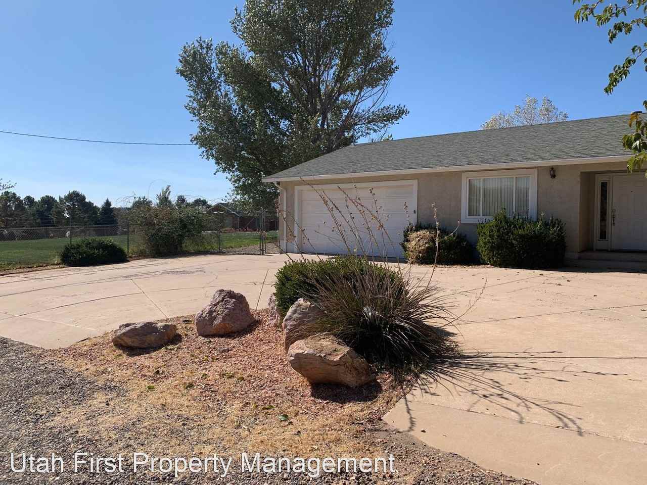 26 S 400 E - Photo 2 of 19