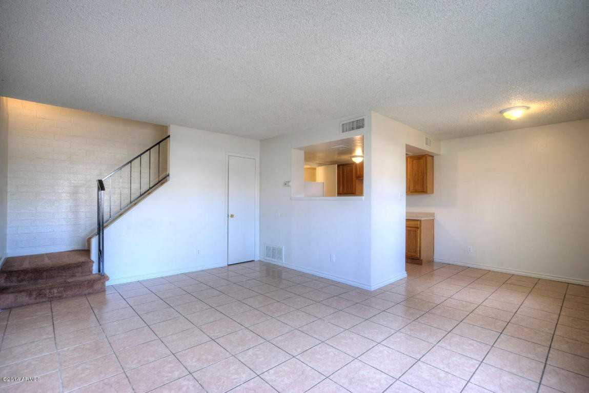 4205 S 47th St - Photo 2 of 17