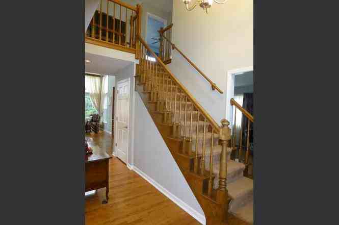 3535 Othello Drive - Photo 3 of 18