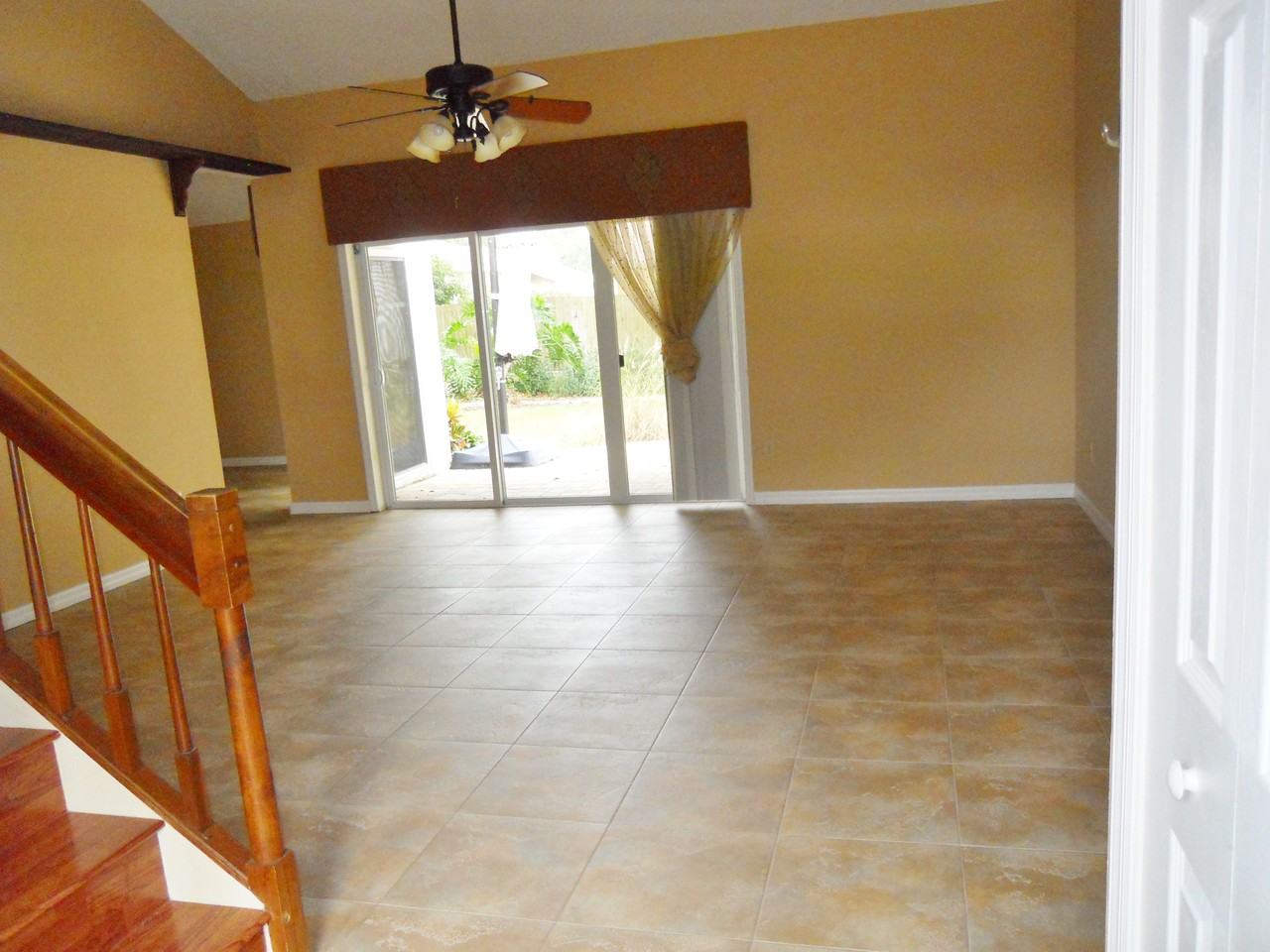 5618 Redhawk Dr - Photo 2 of 19