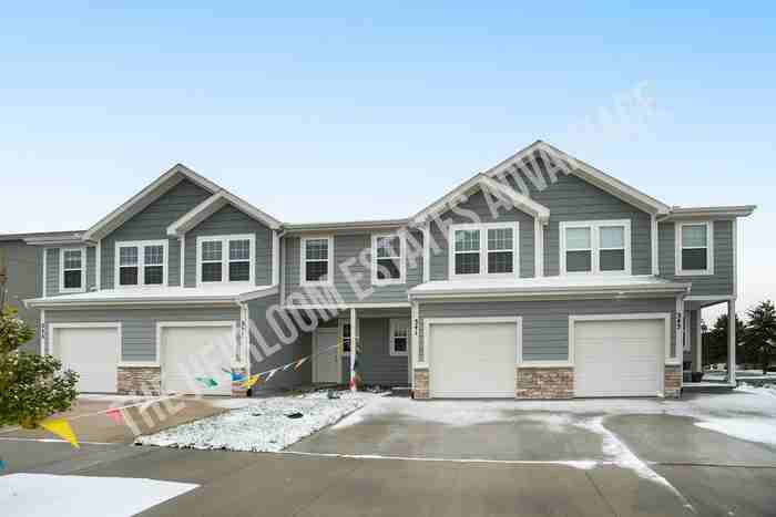 341 341 North 5th Terrace - Photo 2 of 27