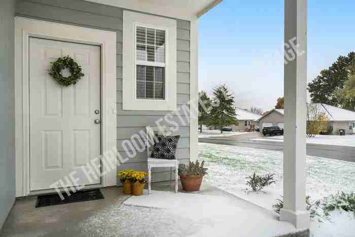 341 341 North 5th Terrace - Photo 3 of 27