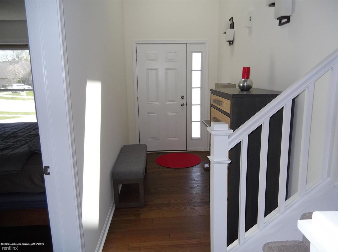 4040 Pheasant Run - Photo 2 of 32