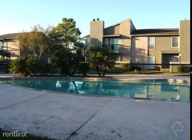 Alief  C-85 - Photo 3 of 13