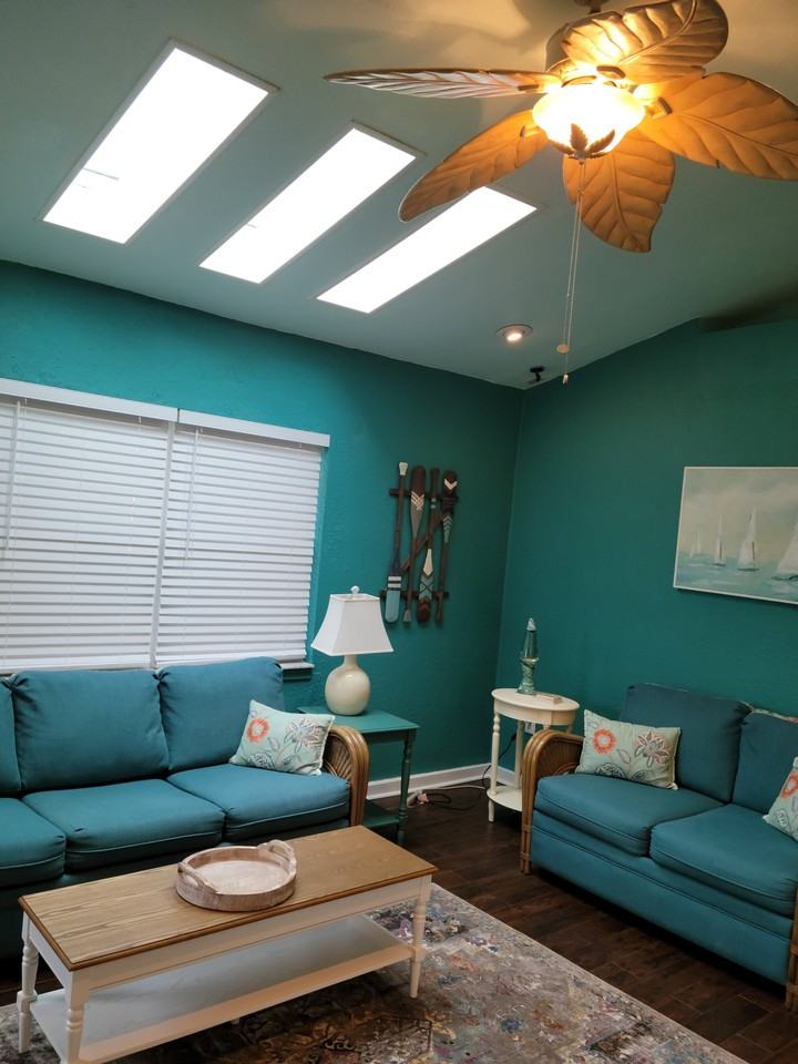 420 78th Ave - Photo 4 of 29