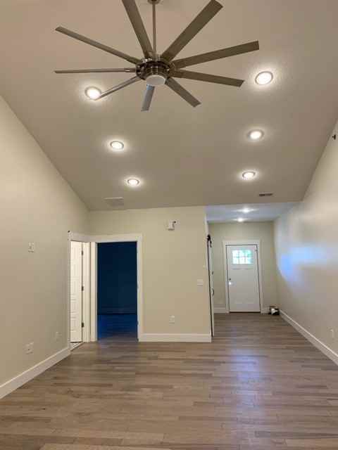 12088 Winfield Rd - Photo 2 of 21