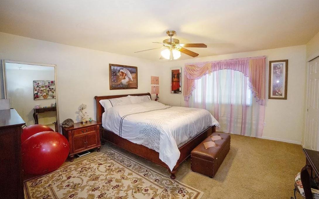 2399 American Ave - Photo 3 of 5