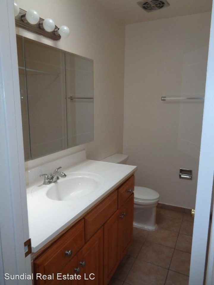 6809 E. Earll Dr. - Photo 2 of 35