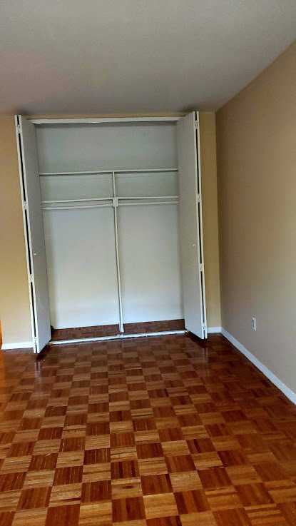 4430 Douglaston Pkwy - Photo 3 of 9