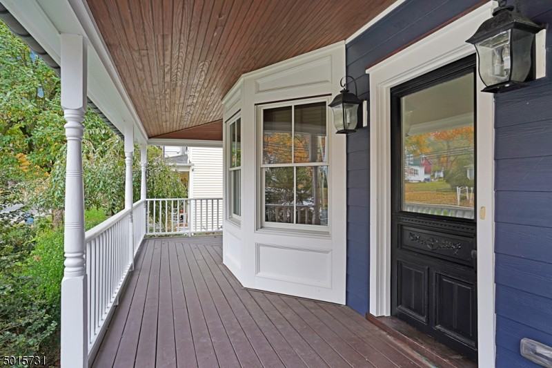 189 Main St Unit 2 - Photo 2 of 21