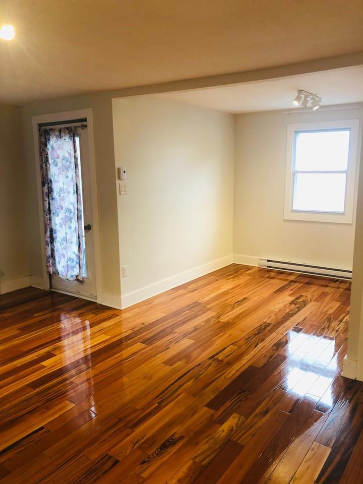 5446 Rue Waverly, Montréal, QC H2T 2X9 3 Bedroom Apartment for Rent