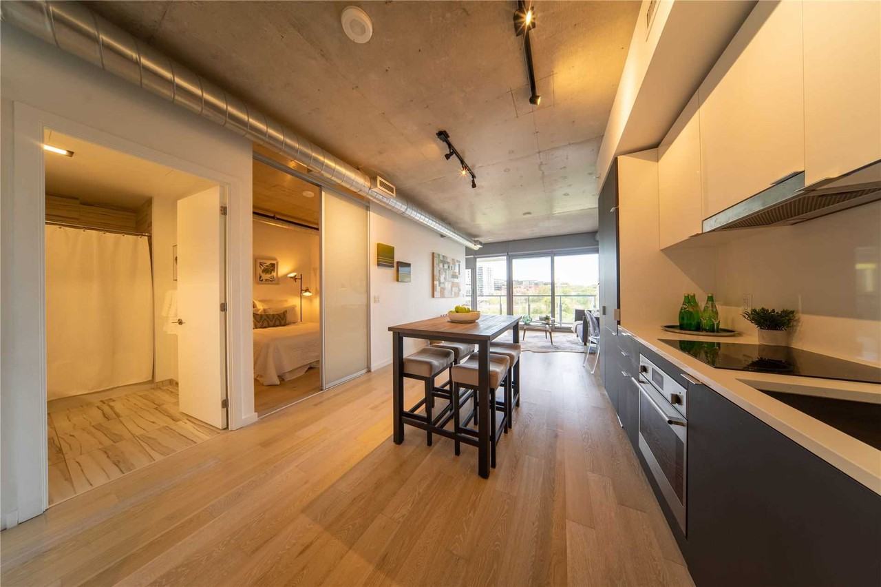 170 Bayview Avenue #307